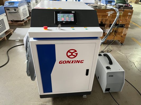 스윙 총 휴대용 섬유 레이저 용접 기계 1000w 1500w 2000w 3in1 절단 청소 용접 속도 영역 0-120mm/s
