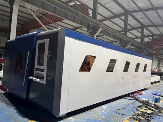 CE 인증 3-6KW/8KW/12000W/20000W 금속섬유 레이저 절단 기계와 Fuji/Delta/INOVANCE/Yasukawa 세르보 모터